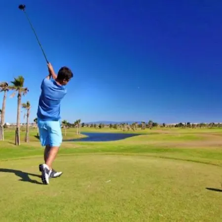 Luxury Walking Distance Gale Vila