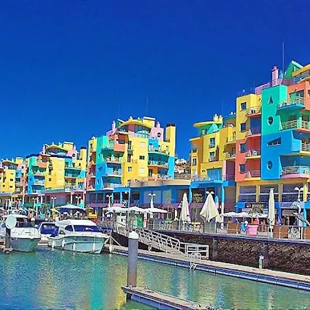 Luxury Walking Distance Gale Vila Albufeira