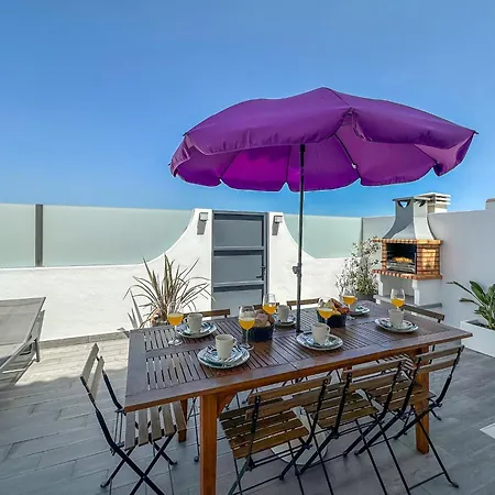 Vila Luxury Walking Distance Gale *