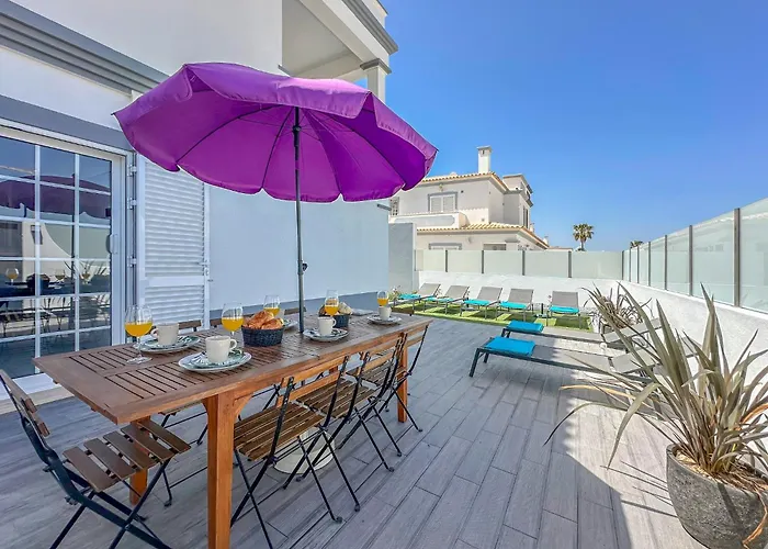 Luxury Walking Distance Gale *
