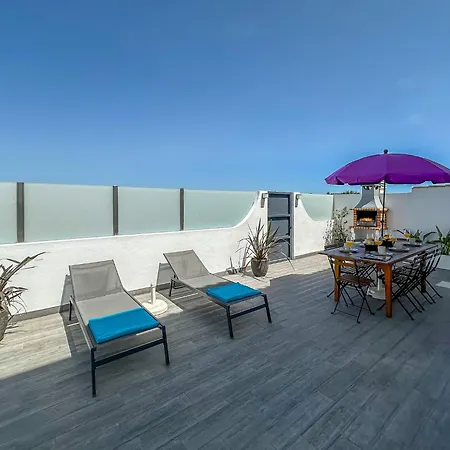 Luxury Walking Distance Gale Villa Albufeira