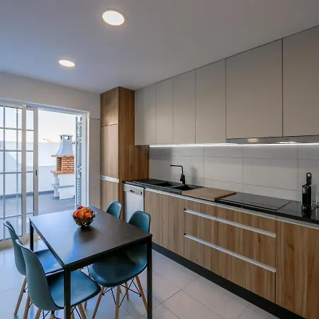 Villa Luxury Walking Distance Gale Albufeira